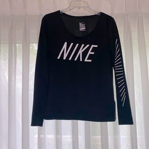 Nike Long Sleeved Tee